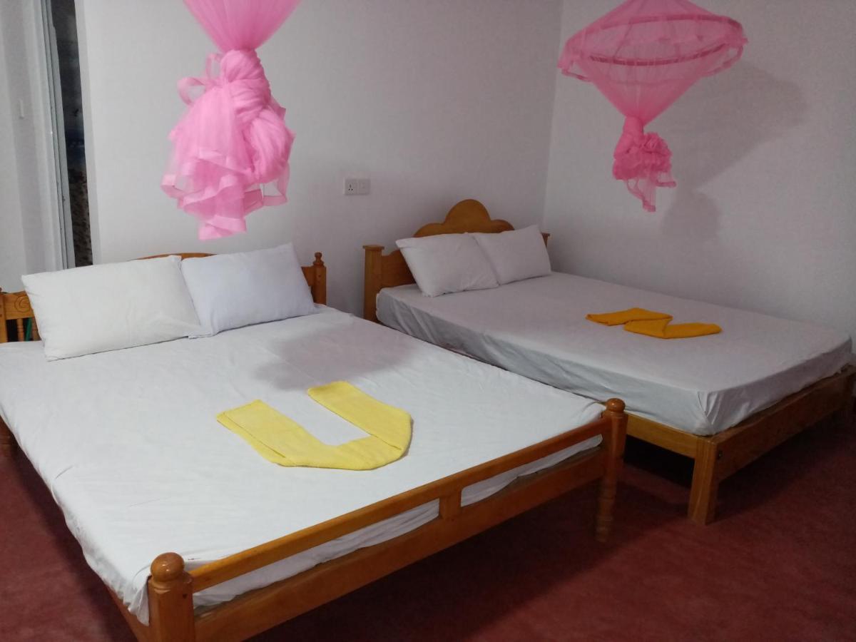 U New Homestay